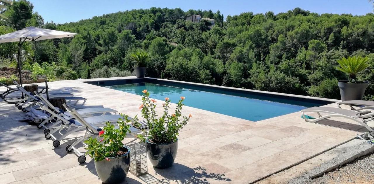 Castel'Lodge Le Beausset Eksteriør billede